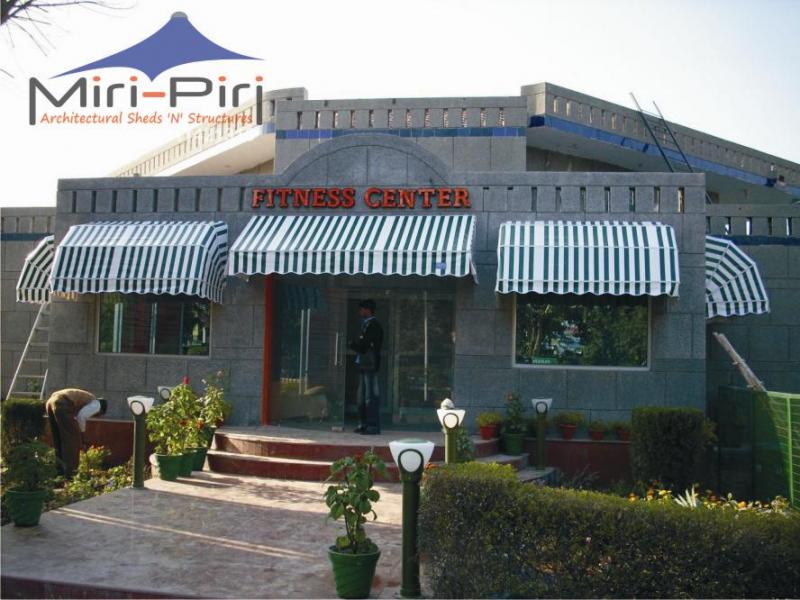 Retractable Awnings Manufacturer and Suppliers in New Delhi, Gurgaon, Ghaziabad,